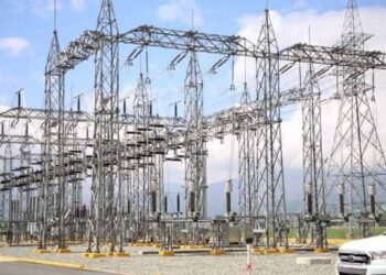 ETED informa que salida de línea de transmisión origina interrupción en el servicio de electricidad