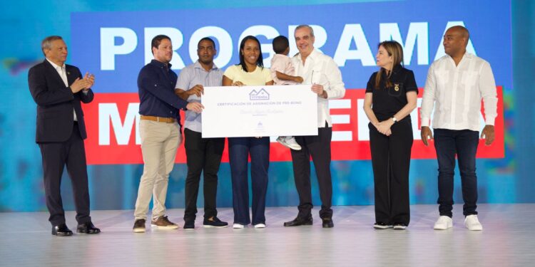 Abinader relanza el Programa Mi Vivienda con 8,381 nuevos apartamentos