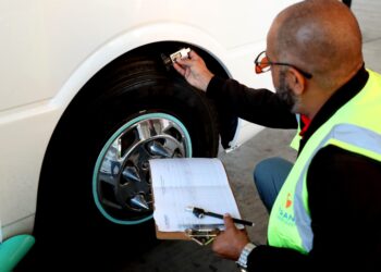 INTRANT realiza 10 mil 778 inspecciones vehiculares en Navidad, retiene 387 autobuses por riesgos y 7 por dopaje