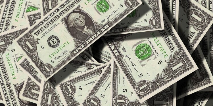 El dólar se mantiene estable frente al peso dominicano este sábado