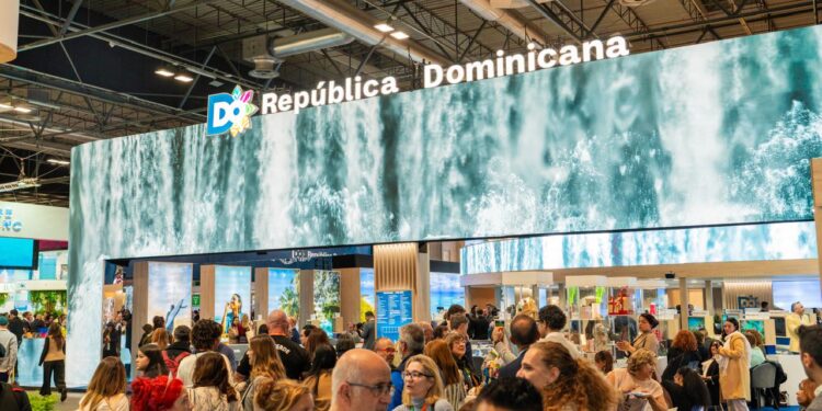 Récord Histórico en Madrid: RD amarra US$6,750 millones en inversiones y valida su liderazgo mundial en FITUR 2025