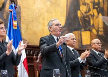 Abinader reitera que en su gobierno no existen intocables ni privilegios frente a la ley