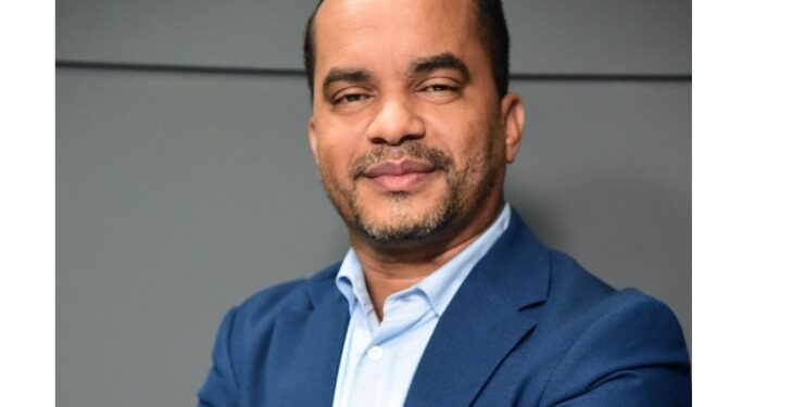 Designan al ingeniero Jimmy Rosario como nuevo rector del ITLA