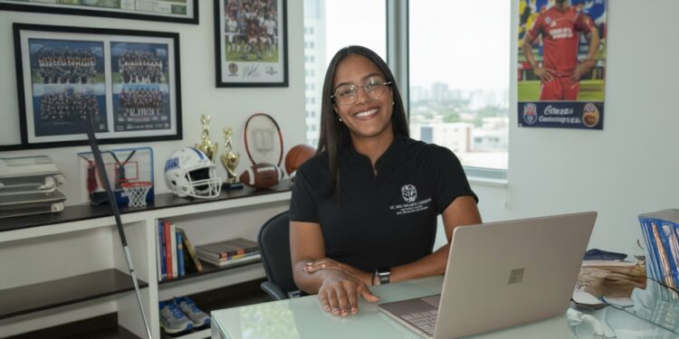 Sicóloga clínica y deportiva, advierte importancia de cuidar la salud mental de los atletas