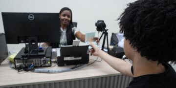 DGP lleva el Pasaporte Electrónico al Cibao