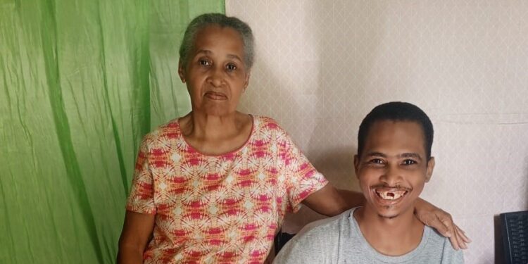 El cansancio que nadie ve: el desafío del cuidado en República Dominicana