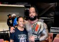 Luchador profesional Carlos “Yankee” Cabrera, denuncia presunta negligencia médica tras la muerte de su madre